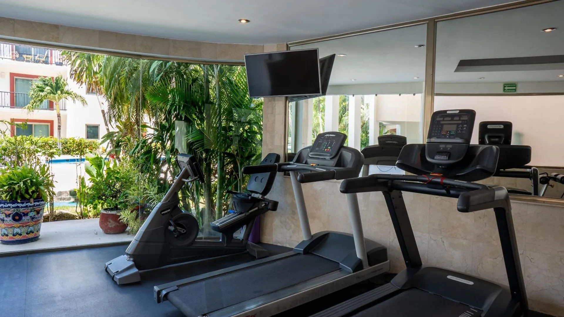 Paseo Del Sol Reef 202 Condo Playa del Carmen